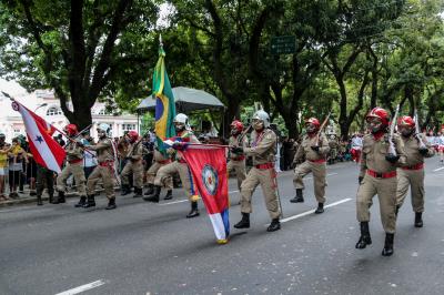 Desfile da Independência do Brasil mobiliza centenas de pessoas em Belém
