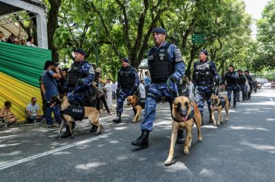 Desfile da Independência do Brasil mobiliza centenas de pessoas em Belém