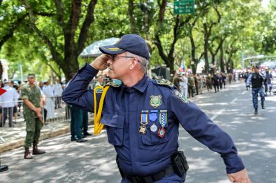 Desfile da Independência do Brasil mobiliza centenas de pessoas em Belém