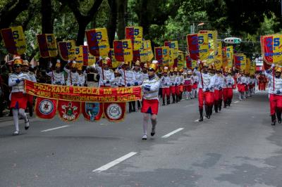 Desfile da Independência do Brasil mobiliza centenas de pessoas em Belém