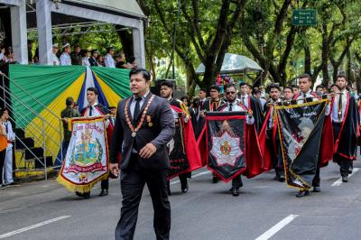 Desfile da Independência do Brasil mobiliza centenas de pessoas em Belém