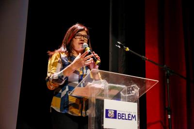 Prefeitura de Belém lota teatro no lançamento do Portal Municipal do Empreendedor