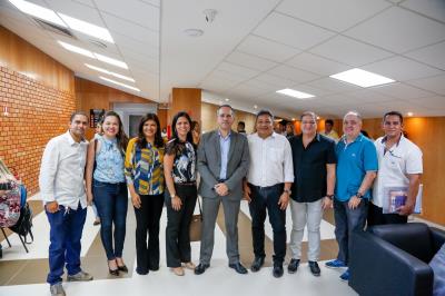 Prefeitura de Belém lota teatro no lançamento do Portal Municipal do Empreendedor