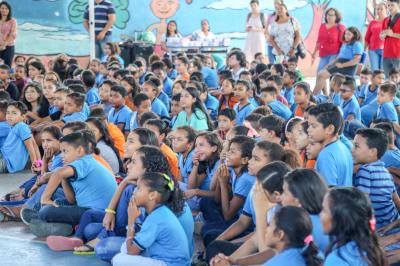 Quarteto Brasil de Tuhu apresenta concerto didático para alunos da Escola Inês Maroja