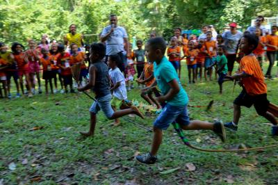 Alunos da região das ilhas participam do IX Jogos Escolares