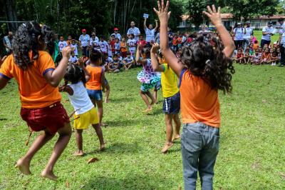 Alunos da região das ilhas participam do IX Jogos Escolares