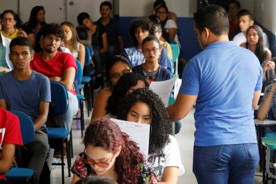 Cursinho Municipal realiza simulado preparatório para o Enem 2018