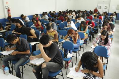 Cursinho Municipal realiza simulado preparatório para o Enem 2018