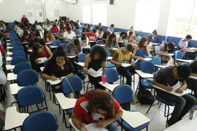 Cursinho Municipal realiza simulado preparatório para o Enem 2018