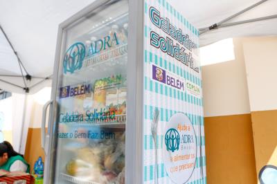 Projeto Geladeira Solidária é instalado na escola Municipal Rotary, na Condor