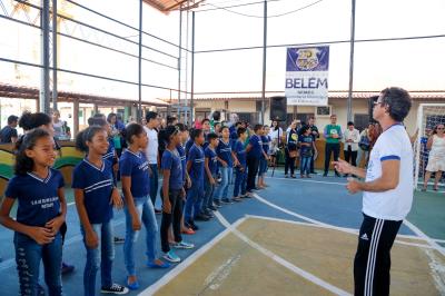 Projeto Geladeira Solidária é instalado na escola Municipal Rotary, na Condor