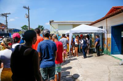 Projeto Geladeira Solidária é instalado na escola Municipal Rotary, na Condor