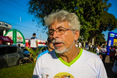 Domingo de lazer na Doca também teve caminhada para cães