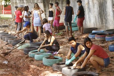 Iniciativa de moradores muda cenário na Marambaia