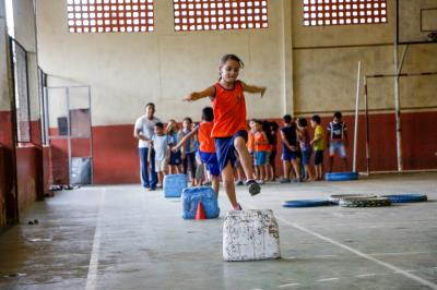 Professor do município promove inclusão em atividades físicas para alunos