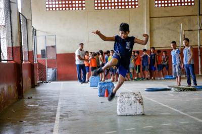 Professor do município promove inclusão em atividades físicas para alunos