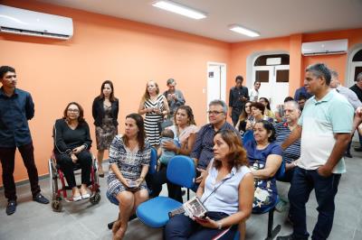 Reformado pela Prefeitura, Chalé Tavares Cardoso é devolvido à população