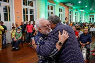 Reformado pela Prefeitura, Chalé Tavares Cardoso é devolvido à população