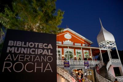 Reformado pela Prefeitura, Chalé Tavares Cardoso é devolvido à população