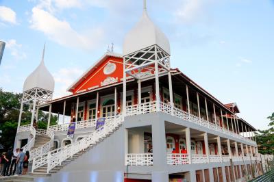 Reformado pela Prefeitura, Chalé Tavares Cardoso é devolvido à população