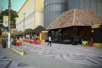 Belém e seus vários encantamentos vistos nas praças, rios e no seu verde	