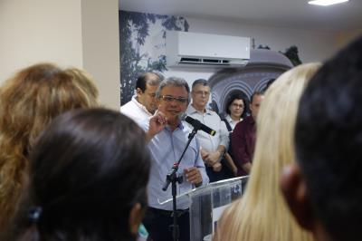 Prefeitura entrega nova unidade especializada em saúde da mulher