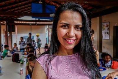 Professora da rede municipal de ensino é premiada nacionalmente