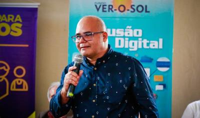 Fundo Ver-o-Sol entrega certificados de capacitação para garçons e empreendedores