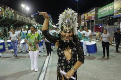 Desfiles de blocos carnavalescos encerram programação do Carnaval na Aldeia Amazônica