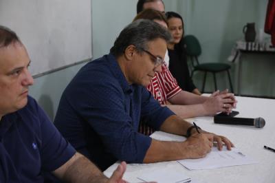 Aprovados em processo seletivo iniciam atividade na Funbosque