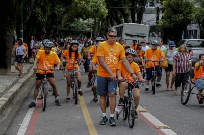 Caminhada abre programação alusiva ao Dia Internacional da Síndrome de Down