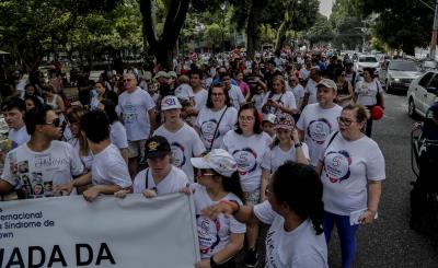 Caminhada abre programação alusiva ao Dia Internacional da Síndrome de Down