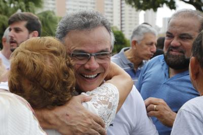 Academia ao Ar Livre da Praça Amazonas é reinaugurada com novos equipamentos
