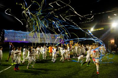 Parceria da Prefeitura com a academia de futebol de Ronaldo "Fenômeno" atenderá 300 jovens