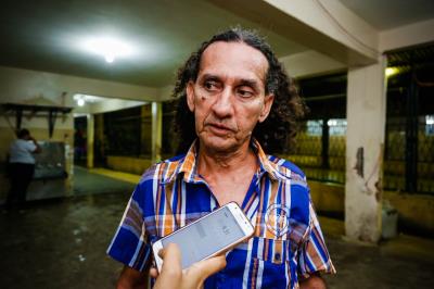 Escola municipal recebe o projeto Violão Cidadão