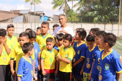 Parceria entre Prefeitura e R9 Academy transforma a vida de 300 crianças por meio do esporte