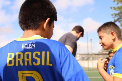 Parceria entre Prefeitura e R9 Academy transforma a vida de 300 crianças por meio do esporte