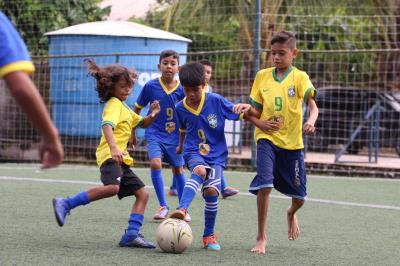 Parceria entre Prefeitura e R9 Academy transforma a vida de 300 crianças por meio do esporte