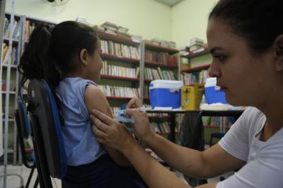 Prefeitura de Belém promove saúde e leva vacinação a escolas da capital paraense