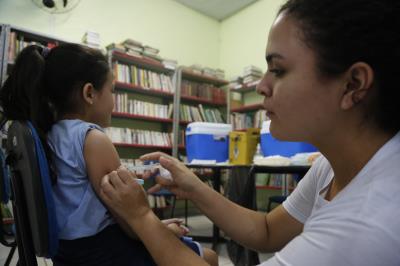 Prefeitura de Belém promove saúde e leva vacinação a escolas da capital paraense