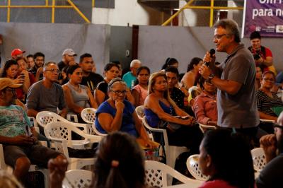 Novos contemplados para o Quinta dos Paricás assinam contrato dos imóveis