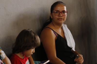 Novos contemplados para o Quinta dos Paricás assinam contrato dos imóveis