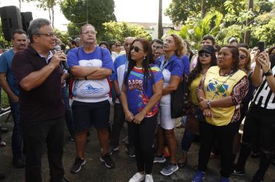 Academia ao Ar Livre é reinaugurada na praça Brasil