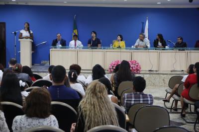 Prefeitura de Belém certifica turmas do curso de artesanato com materiais recicláveis