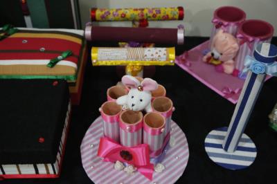 Prefeitura de Belém certifica turmas do curso de artesanato com materiais recicláveis