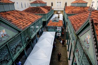 Feira de produtos artesanais movimenta o Mercado Francisco Bolonha
