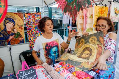 Feira de produtos artesanais movimenta o Mercado Francisco Bolonha