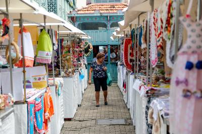 Feira de produtos artesanais movimenta o Mercado Francisco Bolonha