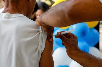 Sesma mobiliza população no Dia D de vacinação contra a gripe