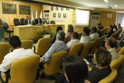 Gestão de resíduos sólidos na capital é discutida com empresários em Belém